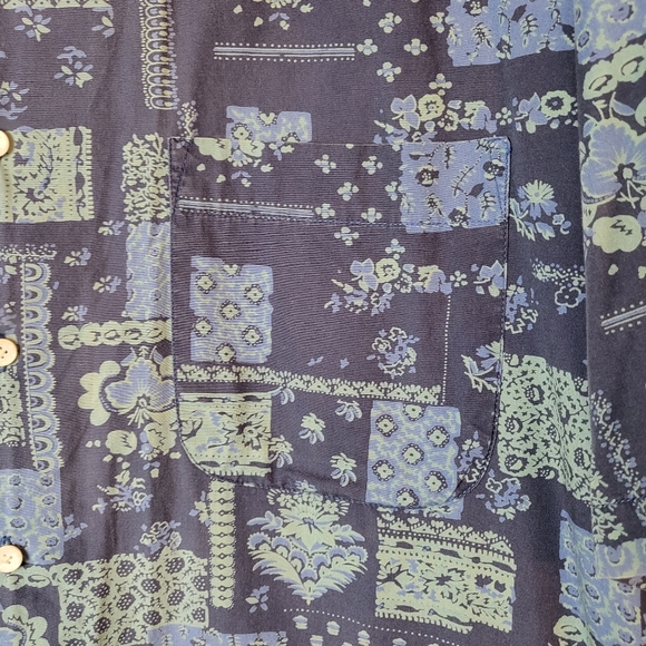Dockers Blue Bandana Print Short Sleeve Button Down Shirt - Picture 4 of 5